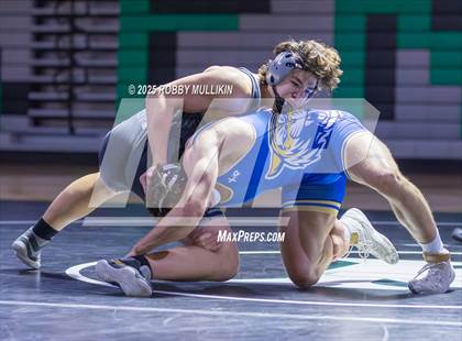 Thumbnail 2 in Stadium @ Kentwood photogallery.