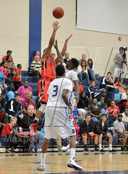Thumbnail 2 in Lake Highland Prep @ Berkeley Prep (Berkely Basketball Invitational) photogallery.
