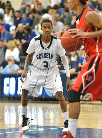 Thumbnail 3 in Lake Highland Prep @ Berkeley Prep (Berkely Basketball Invitational) photogallery.