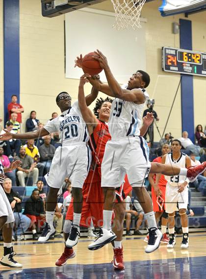 Thumbnail 2 in Lake Highland Prep @ Berkeley Prep (Berkely Basketball Invitational) photogallery.