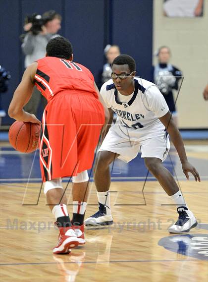 Thumbnail 2 in Lake Highland Prep @ Berkeley Prep (Berkely Basketball Invitational) photogallery.