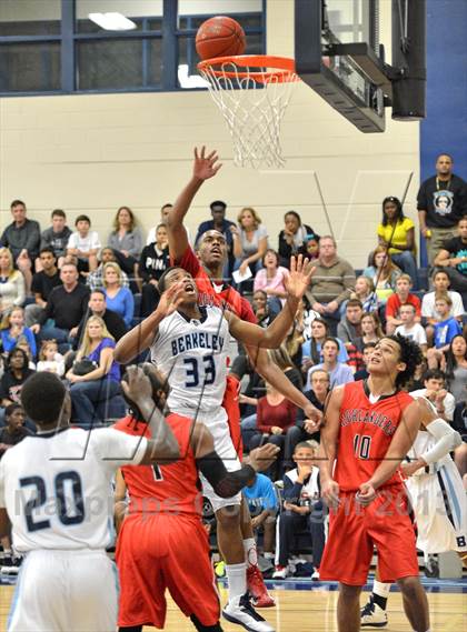 Thumbnail 2 in Lake Highland Prep @ Berkeley Prep (Berkely Basketball Invitational) photogallery.