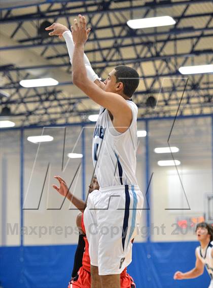 Thumbnail 1 in Lake Highland Prep @ Berkeley Prep (Berkely Basketball Invitational) photogallery.