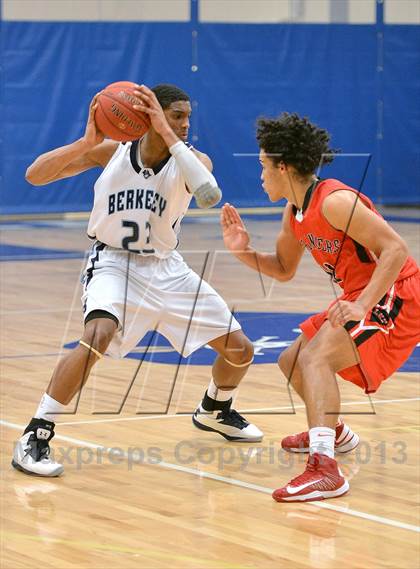 Thumbnail 3 in Lake Highland Prep @ Berkeley Prep (Berkely Basketball Invitational) photogallery.