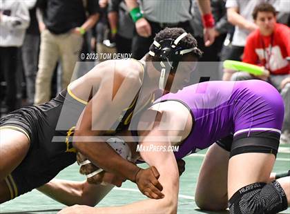 Thumbnail 3 in UIL 5A/6A State Championships - Session 2 photogallery.