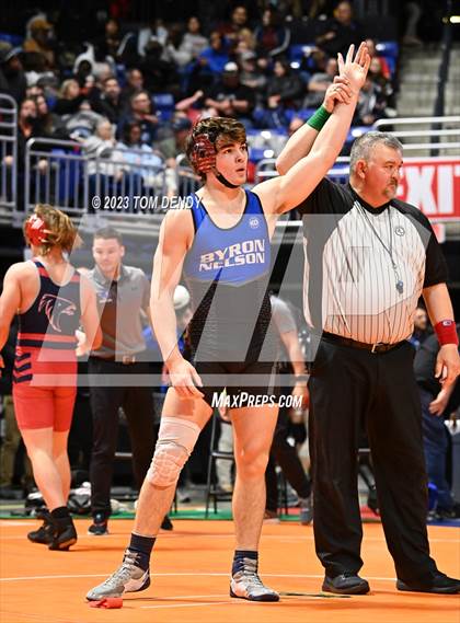 Thumbnail 2 in UIL 5A/6A State Championships - Session 2 photogallery.