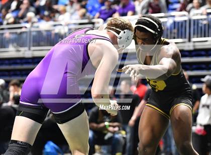Thumbnail 3 in UIL 5A/6A State Championships - Session 2 photogallery.