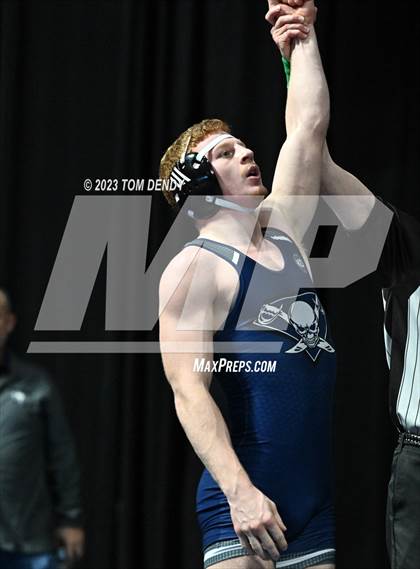 Thumbnail 1 in UIL 5A/6A State Championships - Session 2 photogallery.