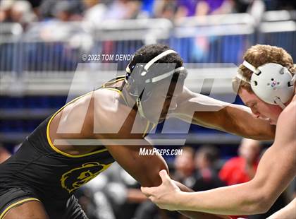 Thumbnail 1 in UIL 5A/6A State Championships - Session 2 photogallery.