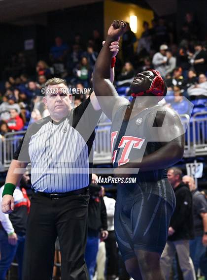 Thumbnail 2 in UIL 5A/6A State Championships - Session 2 photogallery.