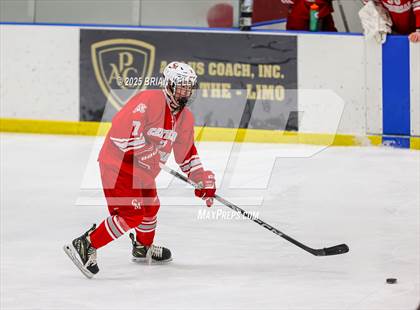 Thumbnail 3 in Catholic Memorial vs Boston College High (Catholic Conference Showcase) photogallery.