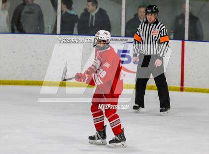 Thumbnail 3 in Catholic Memorial vs Boston College High (Catholic Conference Showcase) photogallery.