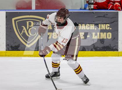 Thumbnail 3 in Catholic Memorial vs Boston College High (Catholic Conference Showcase) photogallery.