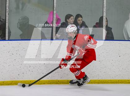 Thumbnail 1 in Catholic Memorial vs Boston College High (Catholic Conference Showcase) photogallery.