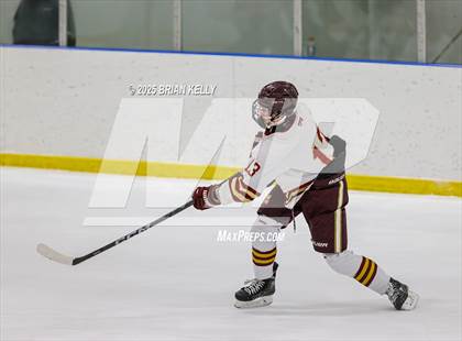 Thumbnail 2 in Catholic Memorial vs Boston College High (Catholic Conference Showcase) photogallery.