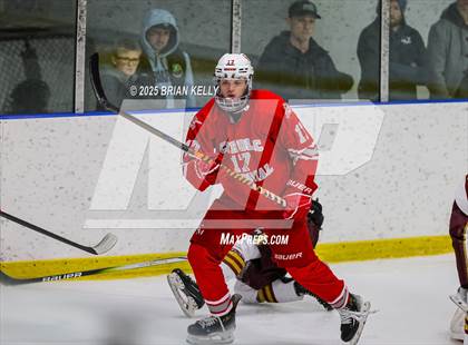 Thumbnail 3 in Catholic Memorial vs Boston College High (Catholic Conference Showcase) photogallery.