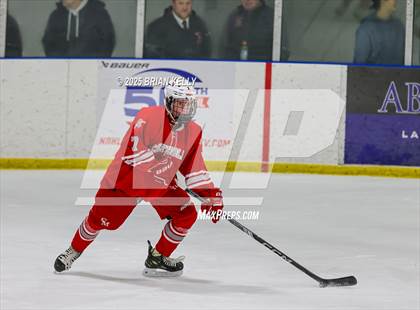 Thumbnail 3 in Catholic Memorial vs Boston College High (Catholic Conference Showcase) photogallery.