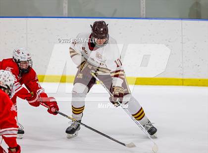 Thumbnail 3 in Catholic Memorial vs Boston College High (Catholic Conference Showcase) photogallery.