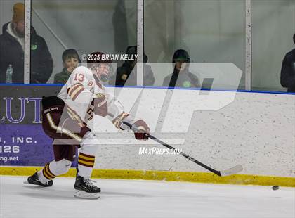 Thumbnail 3 in Catholic Memorial vs Boston College High (Catholic Conference Showcase) photogallery.