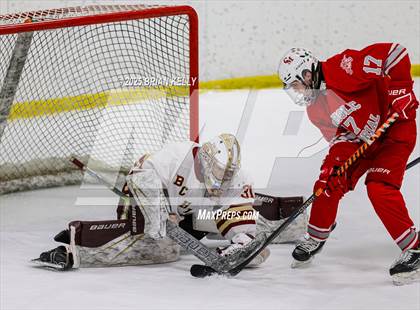 Thumbnail 1 in Catholic Memorial vs Boston College High (Catholic Conference Showcase) photogallery.