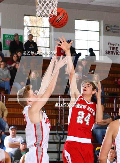 Thumbnail 1 in West Union vs. New Site (Hotbed Classic) photogallery.