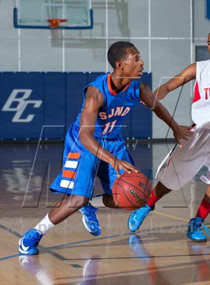 Thumbnail 2 in Lincoln vs. St. Joseph Notre Dame (Bruin Shootout) photogallery.