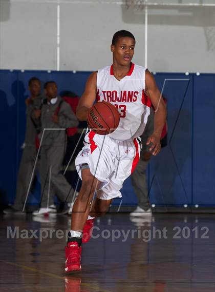 Thumbnail 2 in Lincoln vs. St. Joseph Notre Dame (Bruin Shootout) photogallery.