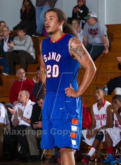 Thumbnail 3 in Lincoln vs. St. Joseph Notre Dame (Bruin Shootout) photogallery.