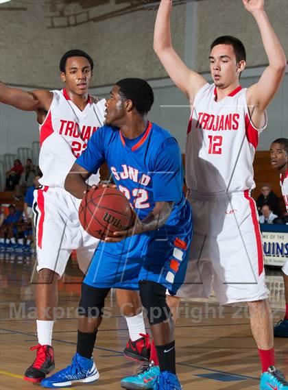 Thumbnail 3 in Lincoln vs. St. Joseph Notre Dame (Bruin Shootout) photogallery.
