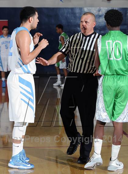 Thumbnail 2 in Salesian vs. Dorsey  (Lancers Hoops Classic Showcase) photogallery.