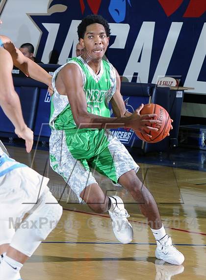 Thumbnail 1 in Salesian vs. Dorsey  (Lancers Hoops Classic Showcase) photogallery.