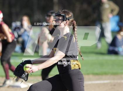 Thumbnail 2 in East Windsor @ Windsor Locks photogallery.