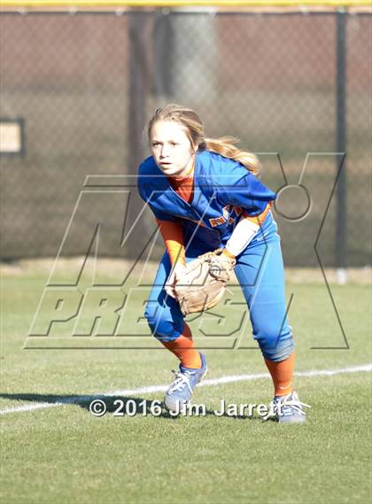 Thumbnail 1 in Southaven vs. Center Hill photogallery.