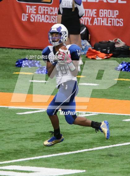 Thumbnail 3 in Johnson City vs. Batavia (Kickoff Classic) photogallery.