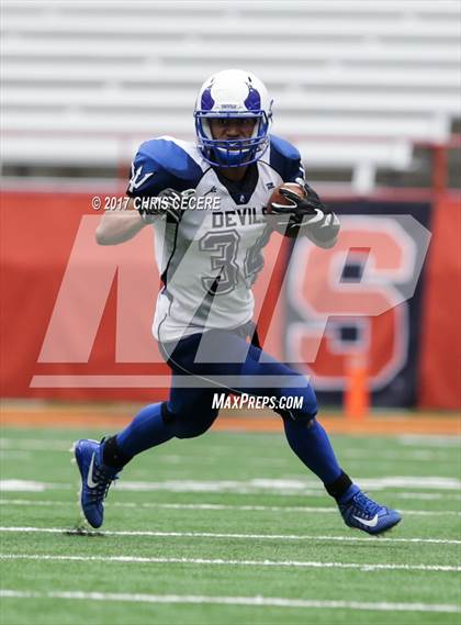 Thumbnail 2 in Johnson City vs. Batavia (Kickoff Classic) photogallery.