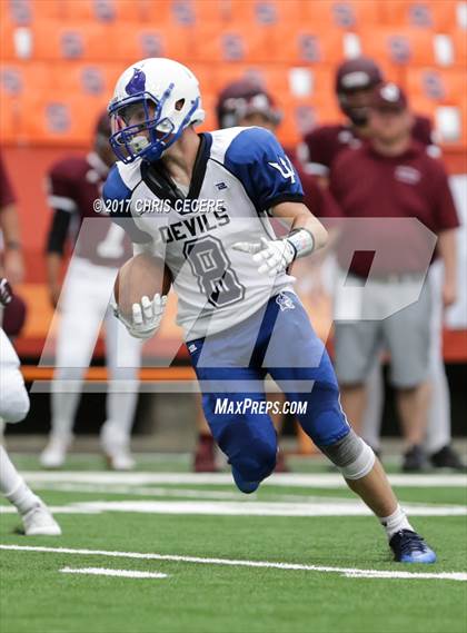 Thumbnail 3 in Johnson City vs. Batavia (Kickoff Classic) photogallery.
