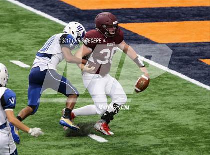 Thumbnail 2 in Johnson City vs. Batavia (Kickoff Classic) photogallery.