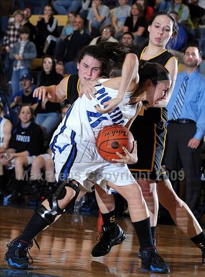 Thumbnail 2 in Solanco vs. Lampeter-Strasburg photogallery.