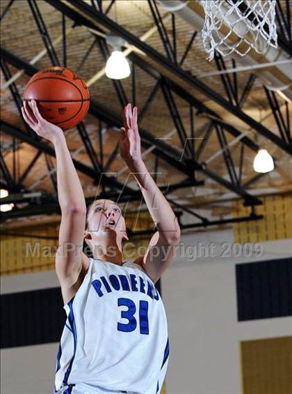 Thumbnail 1 in Solanco vs. Lampeter-Strasburg photogallery.