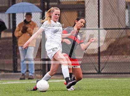 Thumbnail 2 in Lick-Wilmerding vs Marin Academy photogallery.