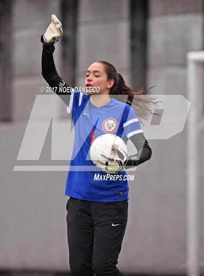 Thumbnail 3 in Lick-Wilmerding vs Marin Academy photogallery.
