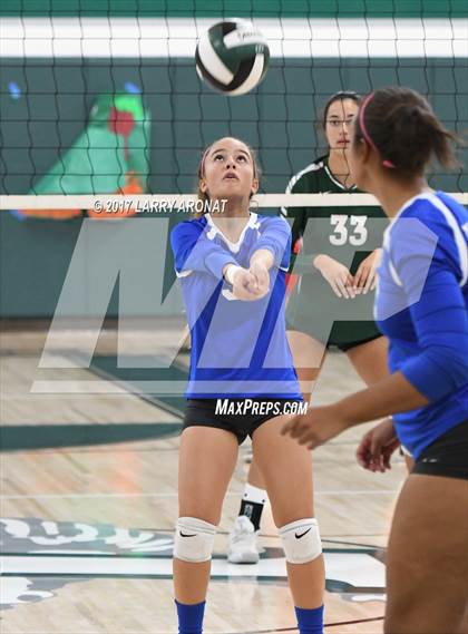 Thumbnail 1 in Templeton @ Lompoc photogallery.