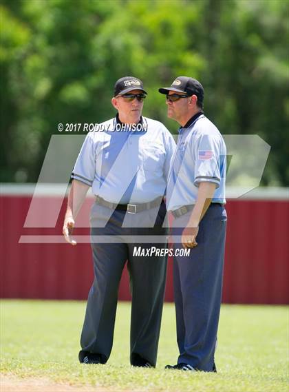 Thumbnail 1 in Rosepine vs DeQuincy (LHSAA 2A Quarterfinal Playoff) photogallery.