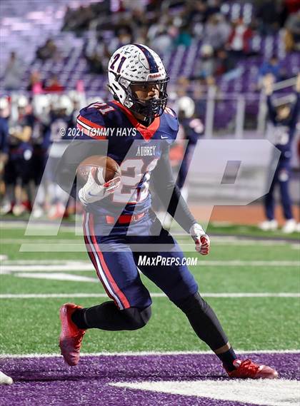 Thumbnail 1 in Aubrey vs. Sweetwater (UIL 4A Area Playoff) photogallery.