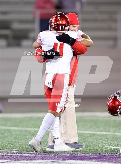 Thumbnail 2 in Aubrey vs. Sweetwater (UIL 4A Area Playoff) photogallery.