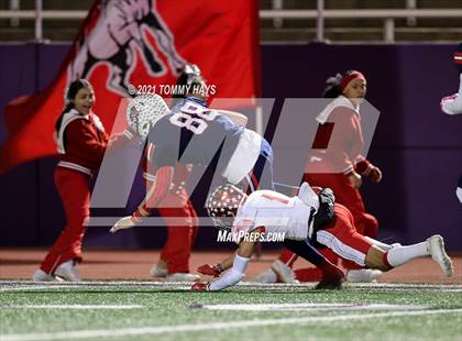 Thumbnail 2 in Aubrey vs. Sweetwater (UIL 4A Area Playoff) photogallery.