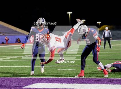 Thumbnail 1 in Aubrey vs. Sweetwater (UIL 4A Area Playoff) photogallery.