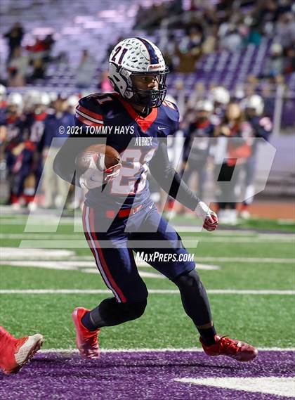 Thumbnail 3 in Aubrey vs. Sweetwater (UIL 4A Area Playoff) photogallery.