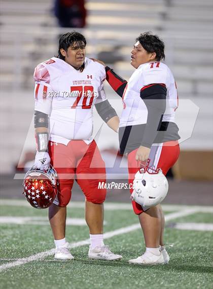 Thumbnail 3 in Aubrey vs. Sweetwater (UIL 4A Area Playoff) photogallery.