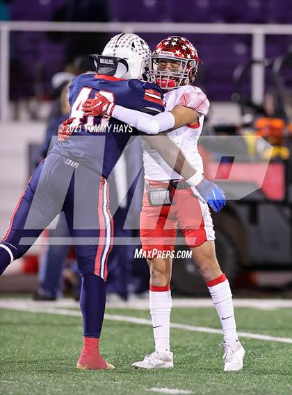 Thumbnail 3 in Aubrey vs. Sweetwater (UIL 4A Area Playoff) photogallery.